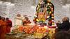 Ram Mandir Pran Pratishtha: PM મોદીએ રામલલાની આરતી ઉતારી, કર્યા સાષ્ટાંગ દંડવત, જુઓ તસવીરો