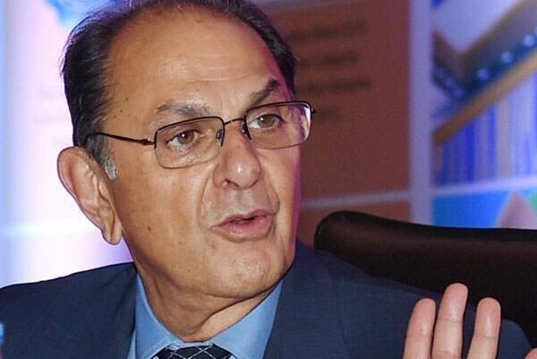 बॉम्बे डाईंग कंपनी के चेयरपर्सन नुस्ली वाडिया को भी कार्यक्रम का न्यौता भेजा गया था.