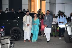 भोर होते ही सफेद धोती-कुर्ता पहन रणबीर कपूर अयोध्या के लिए हुए रवाना, ब्लू साड़ी में आलिया भट्ट भी राम लला के दर्शन को पहुंचीं