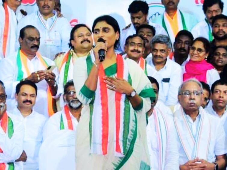 andhra Pradesh Pcc Chief Sharmila Tour in vizag పీసీసీ చీఫ్‌ షర్మిల తొలి పోరు విశాఖలోనే