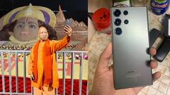 CM योगी ने सैमसंग के इस प्रीमियम फोन से ली सेल्फी, जानिए इसकी खासियत