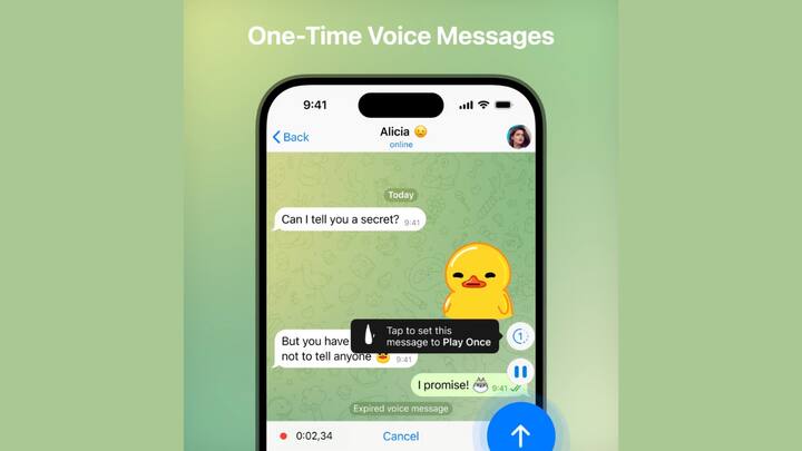 दूसरा फीचर वीडियो और ऑडियो मैसेज भेजते हुए आपको इन्हें पॉज करने की सुविधा देता है. यदि मैसेज रिकॉर्ड करते हुए आपको कोई जरूरी काम आ जाता है तो आप इसे पॉज कर अपने काम को पूरा करने के बाद फिर रिकॉर्डिंग को कंटिन्यू कर सकते हैं.