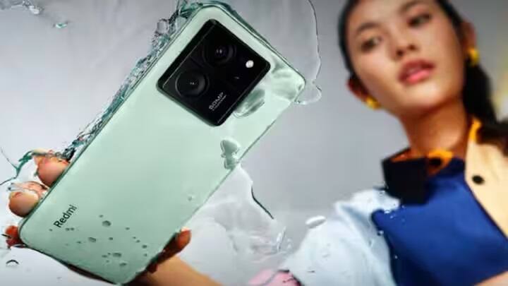 Tipsterએ Xiaomiના આ આવનારા ફોન વિશે દાવો કર્યો છે કે કંપની આ ફોનમાં પ્રોસેસર માટે MediaTek Dimensity 9300+ SoC ચિપસેટનો ઉપયોગ કરી શકે છે. આ સિવાય ટિપસ્ટરે એ પણ પુષ્ટિ કરી છે કે આ ફોનમાં 24GB LPDDR5T રેમ અને 1TB UFS 4.0 સુધી સ્ટોરેજ હોઈ શકે છે.