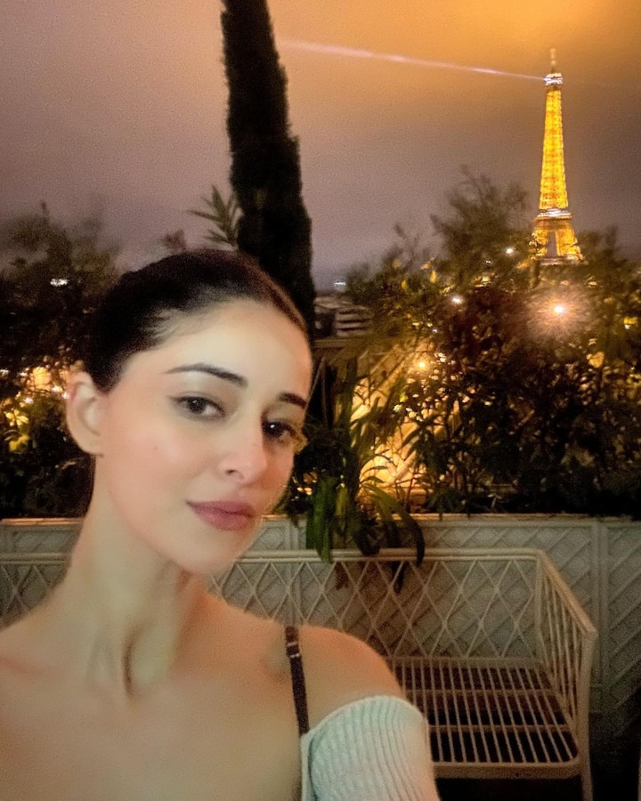 Ananya posted a series of picture from her trip to Paris on Instagram.