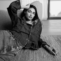 Athiya Shetty Home Inside: मुंबई में महल सा खूबसूरत है अथिया शेट्टी और केएल राहुल का आशियाना, एनिवर्सरी पर देखिए कपल के घर की झलक