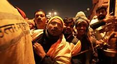 Ram Mandir Darshan: રામલલાના દર્શન માટે ઉમટી ભક્તોની ભીડ, રામ પથ પર વાહનોની એન્ટ્રી બંધ, જુઓ તસવીરો