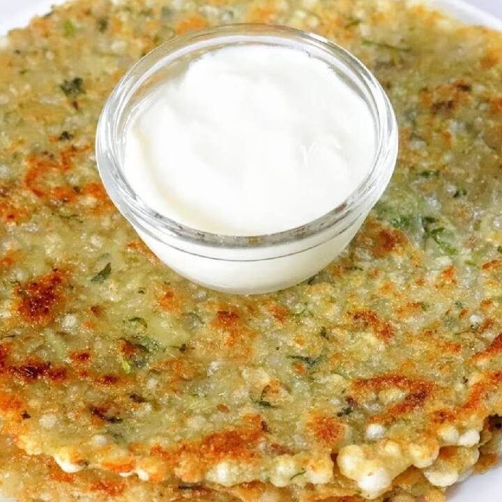 ਸਾਬੂਦਾਣਾ ਖਾਣ ਨਾਲ ਸਰੀਰ ਦਾ ਭਾਰ ਵਧਦਾ ਹੈ। ਇਸ 'ਚ ਕਾਰਬੋਹਾਈਡ੍ਰੇਟਸ ਅਤੇ ਕੈਲੋਰੀ ਦੀ ਚੰਗੀ ਮਾਤਰਾ ਹੁੰਦੀ ਹੈ, ਜੋ ਭਾਰ ਵਧਾਉਣ 'ਚ ਮਦਦਗਾਰ ਹੁੰਦੀ ਹੈ। ਜੇਕਰ ਤੁਹਾਡਾ ਸਰੀਰ ਬਹੁਤ ਪਤਲਾ ਹੈ ਤਾਂ ਸਾਬੂਦਾਣੇ ਨੂੰ ਆਪਣੀ ਡਾਈਟ 'ਚ ਜ਼ਰੂਰ ਸ਼ਾਮਲ ਕਰੋ।