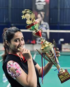 Nivetha Pethuraj : பேட்மிண்டனில் வெற்றி பெற்றதை கொண்டாடும் ஆல் ரவுன்டர் நடிகை நிவேதா பெத்துராஜ்!