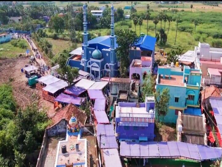 Sivagangai opening ceremony  mosque Hindus and Christians brought a procession to praise religious harmony - TNN சிவகங்கையில் பள்ளிவாசல் திறப்பு விழா;  சீர்வரிசை கொண்டு வந்த இந்துக்கள், கிறிஸ்தவர்கள்