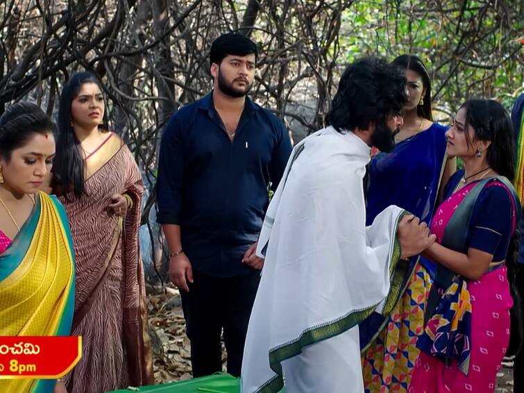 naga panchami serial promo today january 23rd written update in telugu Naga Panchami Serial Promo Today January 23rd: ముట్టుకుంటే ప్రాణం తీసుకుంటానన్న పంచమి.. ఏడుస్తూ వెళ్లిపోయిన మోక్ష!