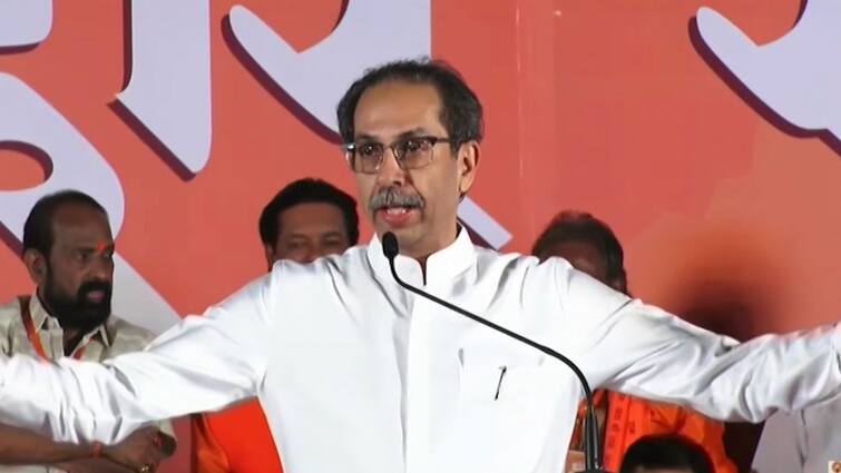 Uddhav Thackeray Chief Shiv Sena UBT Nashik meeting speech attacks on BJP PM Modi Eknath Shinde Devendra Fadnavis Ram Mandir Maharashtra Politics Uddhav Thackeray Speech : PM मोदींकडून गुजरात आणि देशात भिंत उभं करण्याचे काम; ठाकरेंचा वार