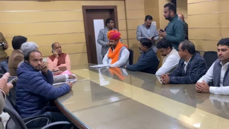 Bharatpur Dholpur Jat Samaj Demand Central OBC Reservation Warn to Bhajanlal Sharma Government ann Rajasthan News: ओबीसी आरक्षण की मांग पर जाट समाज का महापड़ाव जारी, सरकार को दिया दो दिन का समय