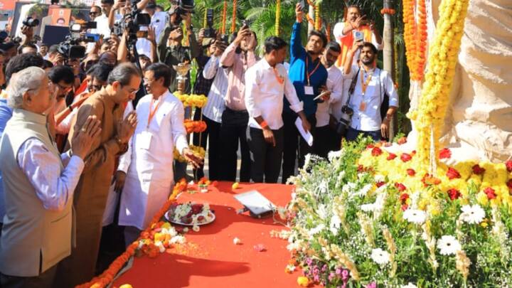 महाराष्ट्र की संस्कृति, महाराष्ट्र की परंपरा, महाराष्ट्र का गौरव, को संरक्षित करने के लिए पार्टी नेता उद्धव साहेब ठाकरे के नेतृत्व में नासिक में कालाराम मंदिर और गोदावरी महाआरती की.