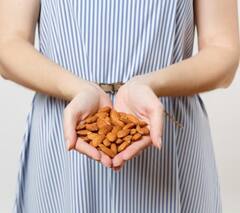 Women should consume almonds: ਔਰਤਾਂ ਦੀ ਸਿਹਤ ਲਈ ਇੱਕ ਮੁੱਠੀ ਬਦਾਮ ਵਰਦਾਨ! ਜਾਣੋ ਸਿਹਤ ਮਾਹਿਰਾਂ ਤੋਂ...