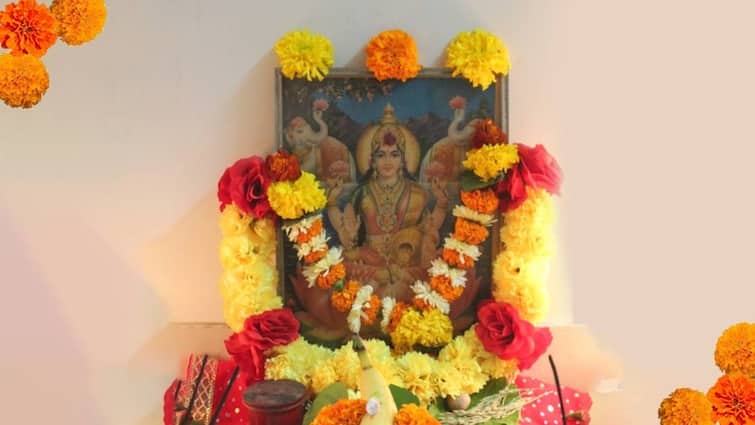 Paush Purnima 2024: Maa Amba's Prominence Day is happening on Poshi Poonam 7 Rare Coincidence, Goddess Lakshmi Will Grace the Vrat Holder Paush Purnima 2024: મા અંબાના પ્રાગટ્ય દિવસ પોષી પૂનમ પર બની રહ્યા છે 7 દુર્લભ સંયોગ, વ્રતધારક પર લક્ષ્મી દેવી કરશે કૃપા