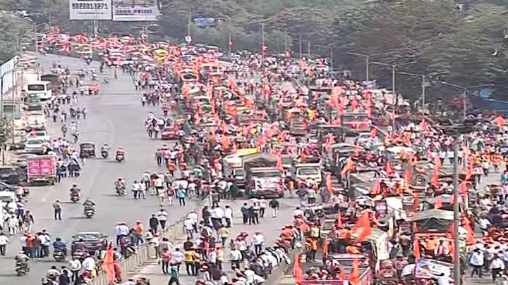 राज्य सरकारकडून अद्याप कोणतेही ठोस निर्णय आला नसल्याने आरक्षण घेतल्याशिवाय मागे हटणार नाही, असा इशारा मनोज जरांगेंनी दिलाय. (Photo Credit : Pune Reporter)