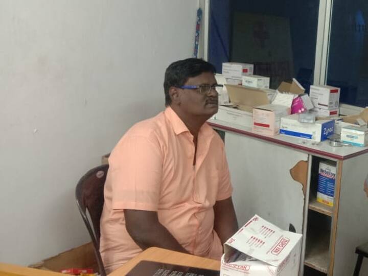 Coimbatore Police arrested Fake doctor Department of Health sealed the clinic - TNN கோவையில் போலி மருத்துவர் கைது; கிளினிக்கிற்கு சீல் வைத்த சுகாதாரத் துறை