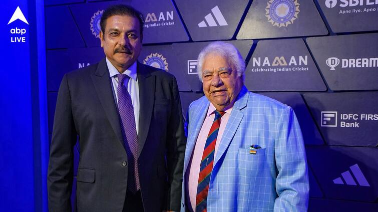 BCCI Award Ceremony: Winning 1983 WC, calling 2011 final Dhoni six or Gabba triumph? Shastri picks glittering moment of his career Ravi Shastri: ক্রিকেট মাঠের সেরা মুহূর্ত কোনটা? শাস্ত্রীর জবাব শুনে হাততালির ঝড় রোহিত-রাহুলদের