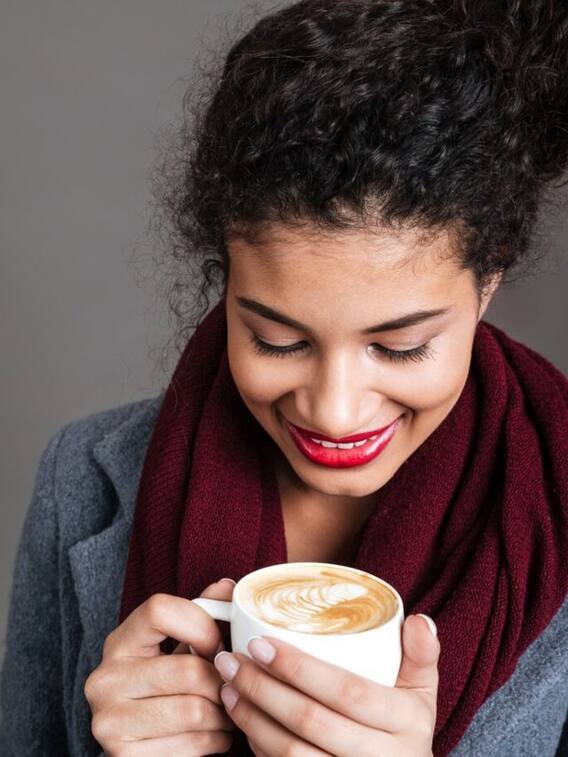 सुबह खाली पेट क्यों नहीं पीनी चाहिए चाय और कॉफी