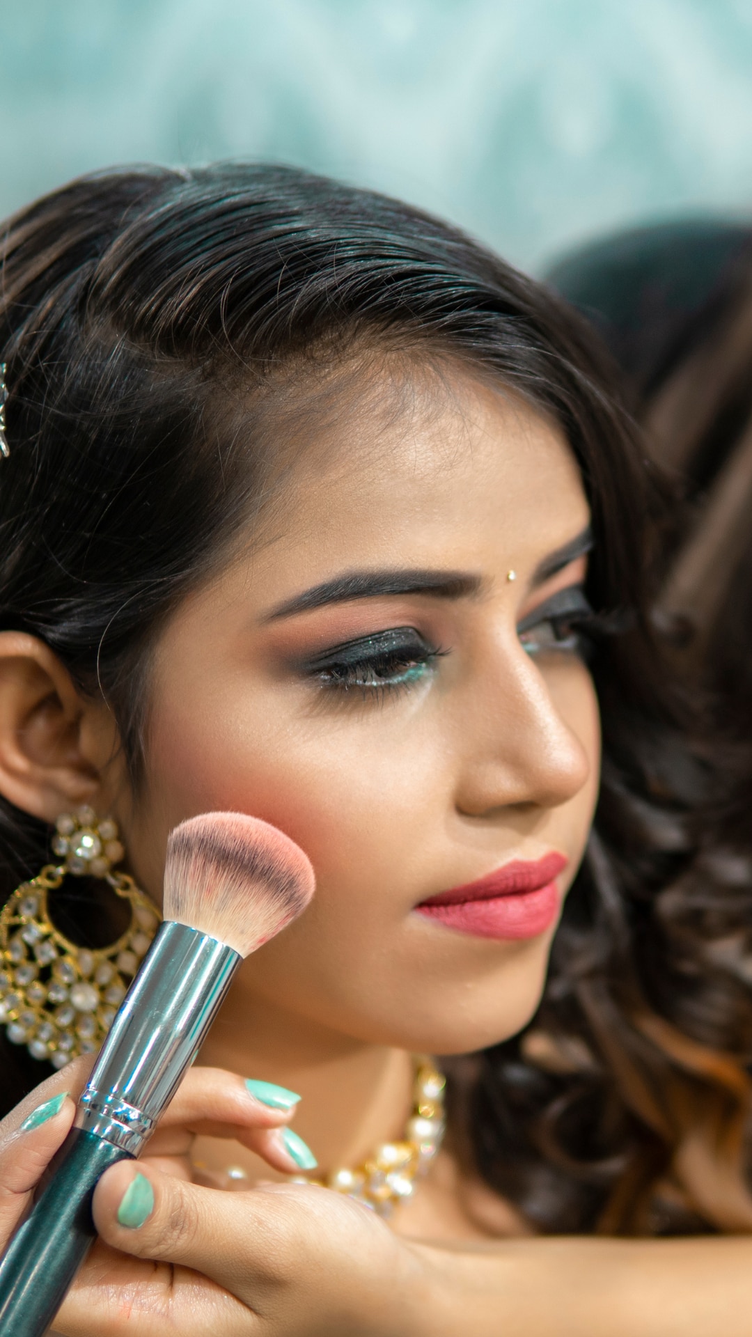 Tips To Make Your Makeup Last Long could-the-collapse-last-longer-than-a-year-are-you-prepared-for-it-to