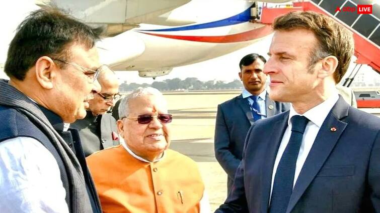 France President Emmanuel Macron Amer Fort Visit with Deputy CM Diya Kumari and Foreign Minister S Jaishankar Rajasthan News: फ्रांस के राष्ट्रपति इमैनुएल मैक्रों ने किया आमेर फोर्ट का दौरा, किले की खूबसूरती देख हुए अभिभूत
