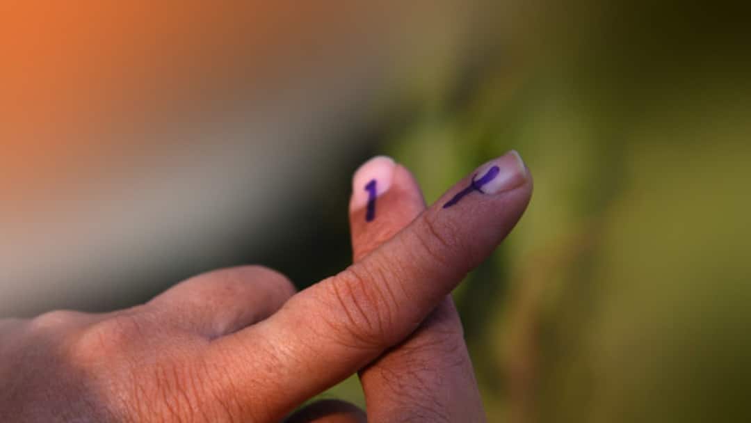 Fact Check: Lok Sabha Polls Not From April 16. Date In Viral Note Only for 'Reference' Fact Check: Lok Sabha Polls Not From April 16. Date In Viral Note Only for 'Reference'