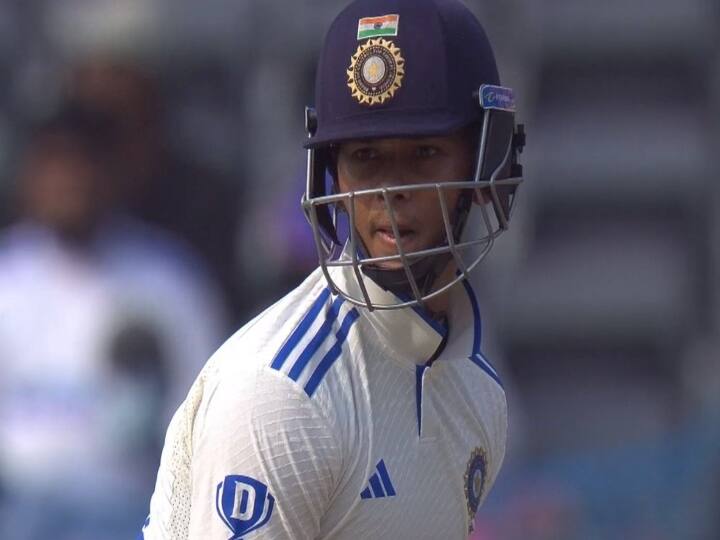 IND vs ENG 1st Test Yashasvi Jaiswal Fifty in just 47 balls Dominating England Attack Yashasvi Jaiswal: இங்கிலாந்து அணிக்கு எதிரான டெஸ்ட்... அதிரடியாக அரைசதம் விளாசிய ஜெஸ்வால்!