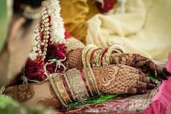 Marriage Certificate: ऑनलाइन कैसे करें अपना मैरिज रजिस्ट्रेशन, जानें कितनी लगेगी फीस