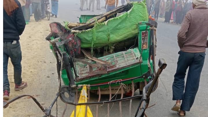 Shahjahanpur 12 people killed in tragic road accident truck collides with taxi Road Accident: शाहजहांपुर में दर्दनाक सड़क हादसा, ट्रक ने टैक्सी को मारी जोरदार टक्कर, 12 लोगों की मौत