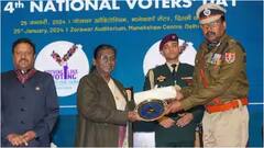 चुनाव में धनबल के दुरुपयोग को रोककर बनाया था नाम, इस IPS को राष्ट्रपति से मिला सम्मान