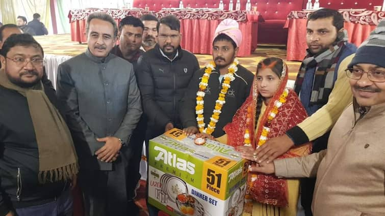 Gonda News CM collective Marriage Conferenc 618 couple got marriedblessed ann Gonda News: गोंडा में मुख्यमंत्री सामूहिक विवाह सम्मेलन, 618 जोड़ों की हुई शादी