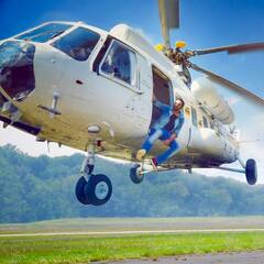 बॉलीवुड किस्सा: जब पिता को खून से लथपथ देख कांप उठते थे रोहित शेट्टी, जानें क्यों पेरेंट्स को याद कर भावुक हुए 'स्टंट किंग'