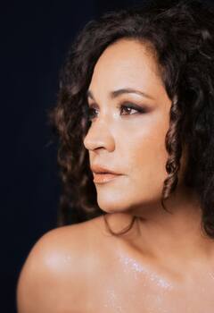 skin care tips : तुम्हालाही चमकदार त्वाचा हवी आहे का? मग या टिप्स वापरून पहा