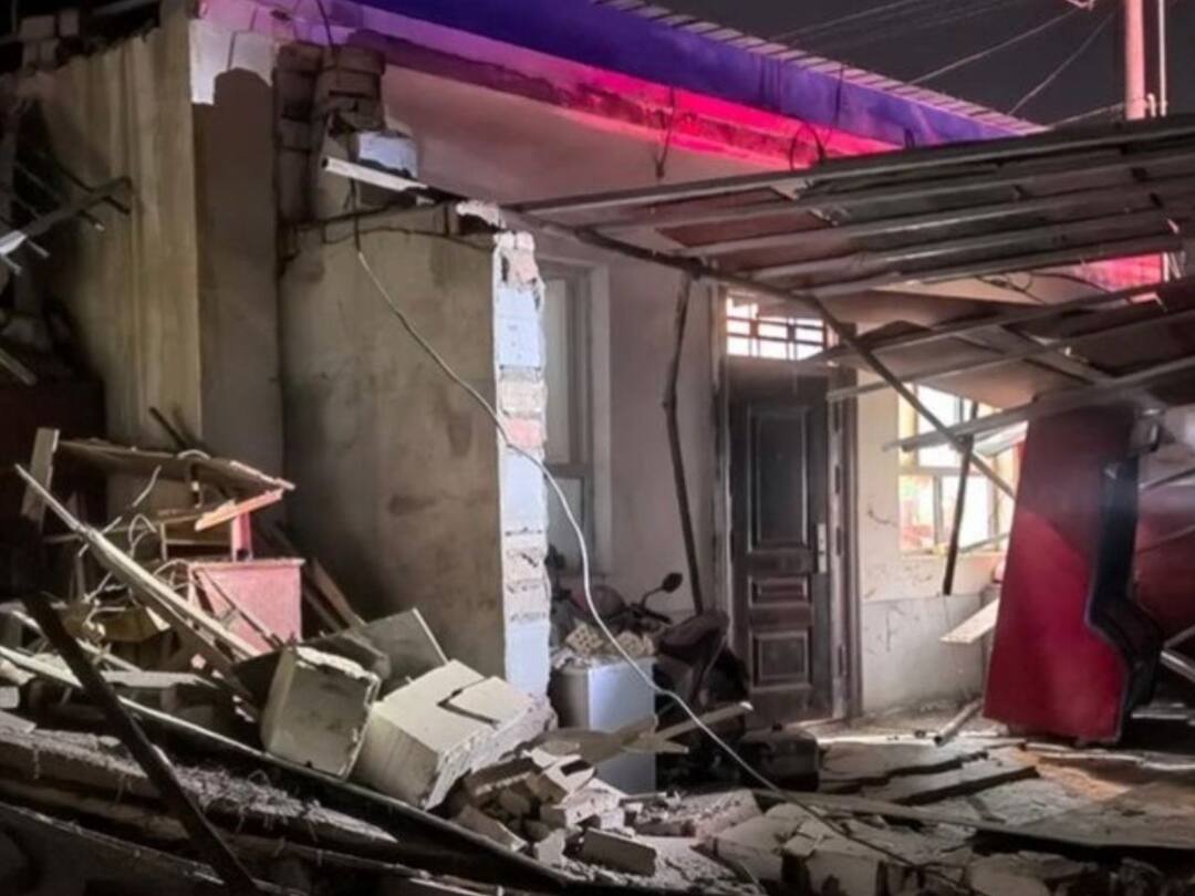 China Earthquake 5.2 magnitude quake hits China knwo details here China Earthquake: చైనాలో మళ్లీ భూ ప్రకంపనలు, 5.2 తీవ్రతతో కంపించిన భూమి