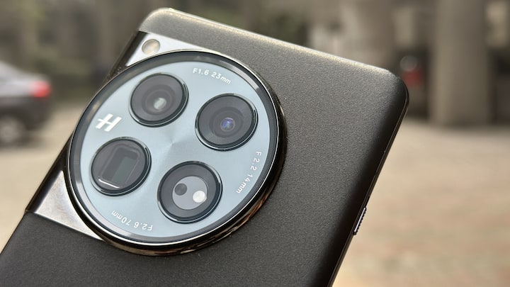 Hasselblad Still Drives Cameras — The OnePlus Hasselblad collaboration continues on the OnePlus 12 5G. The phone comes with a Sony LYT 50-megapixel main sensor with OIS, and a 48-megapixel ultrawide camera, but we suspect the star of the camera show will be the 64-megapixel telephoto sensor (up from 32 on the OnePlus 11 5G), which comes with OIS, 3x optical zoom, 6x in-sensor zoom and even 120x digital zoom. There are plenty of Hasselblad effects and modes in there, particularly in the portrait zone.  The selfie camera has been bumped up to 32 megapixels as well. On paper, this is an imposing camera lineup, easily the best we have seen on a OnePlus.