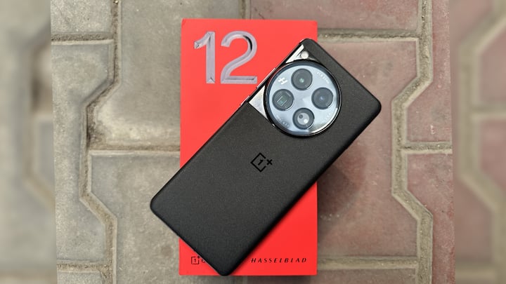 OnePlus 11 features specifications camera design hardware