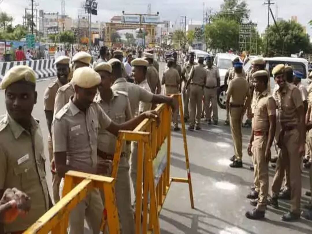 Republic Day 2024: சென்னையில் 5 அடுக்கு பாதுகாப்பு! ட்ரோன்கள் பறக்க தடை- குடியரசு தின விழாவையொட்டி பலத்த ஏற்பாடு!