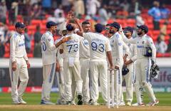 India vs England first test Hyderabad: IND VS ENG कसोटी सामन्यातील पहिला दिवस भारताच्या नावे