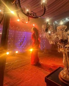 Bhojpuri Actor Monalisa Treats Fans With Pictures In An Orange Saree; Check Out