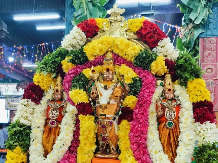 Thaipusam 2024: திருப்பரங்குன்றம் சுப்பிரமணிய சுவாமி கோயிலில் குவிந்து வரும் பல்லாயிரக்கணக்கான பக்தர்கள்