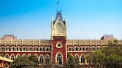 হাইকোর্টে শিক্ষায় নিয়োগ সংক্রান্ত মামলা সরল বিচারপতি সৌমেন সেনের ডিভিশন বেঞ্চ থেকে