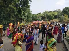 Thai Poosam 2024 : பால் காவடி பன்னீர் காவடி.. மயிலத்தில் களைகட்டிய தை பூசம் திருவிழா!