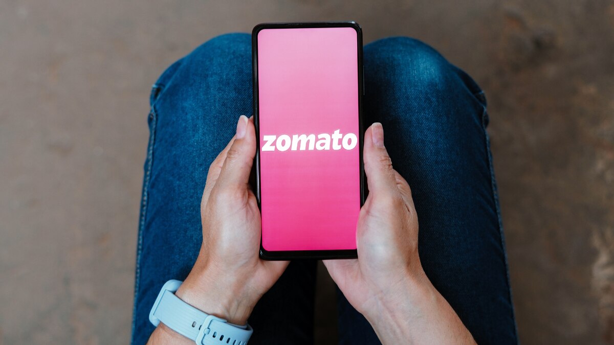 Zomato Drone Delivery: Man builds drone for product delivery while working  at Zomato; Watch the impressive feat! - The Economic Times