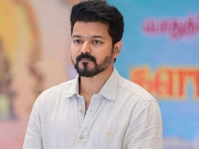 Thalapathy Vijay discuss with makkal iyakka administrators and expect soon direct politics Thalapathy Vijay: ரெடியா இருங்க! விரைவில் நேரடி அரசியலில் விஜய் - மக்கள் இயக்க நிர்வாகிகளிடம் பேசியது என்ன?