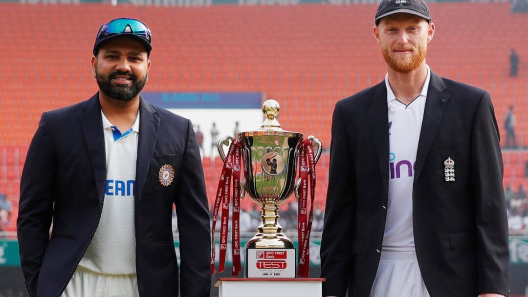 England Captain Ben Stokes Won The Toss And Elected To Bat First IND vs ENG 1st Test Playing XI IND vs ENG: इंग्लैंड ने टॉस जीतकर बैटिंग का किया फैसला, अक्षर पटेल को मिला मौका; जानें दोनों टीमों की प्लेइंग इलेवन