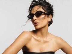 Sobhita Dhulipala Photos: తెలుగు పిల్ల స్టైలిష్ లుక్!