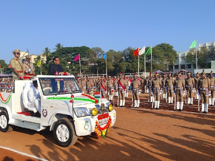 75th Republic Day: சேலத்தில் 75வது குடியரசு தின விழா... தேசியக்கொடியை ஏற்றி வைத்த ஆட்சியர்