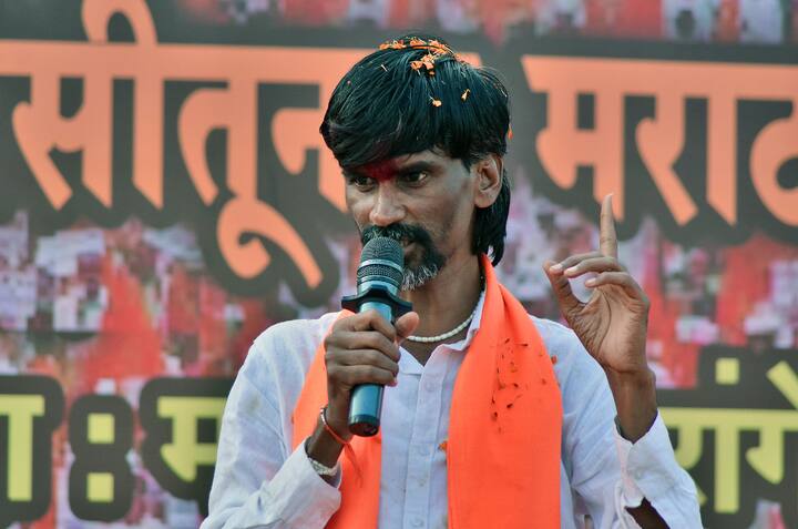 वर्ग 1 व 2 आणि पोलीस उपनिरीक्षक पदाच्या नियुक्त्या द्या(Photo Credit : PTI)