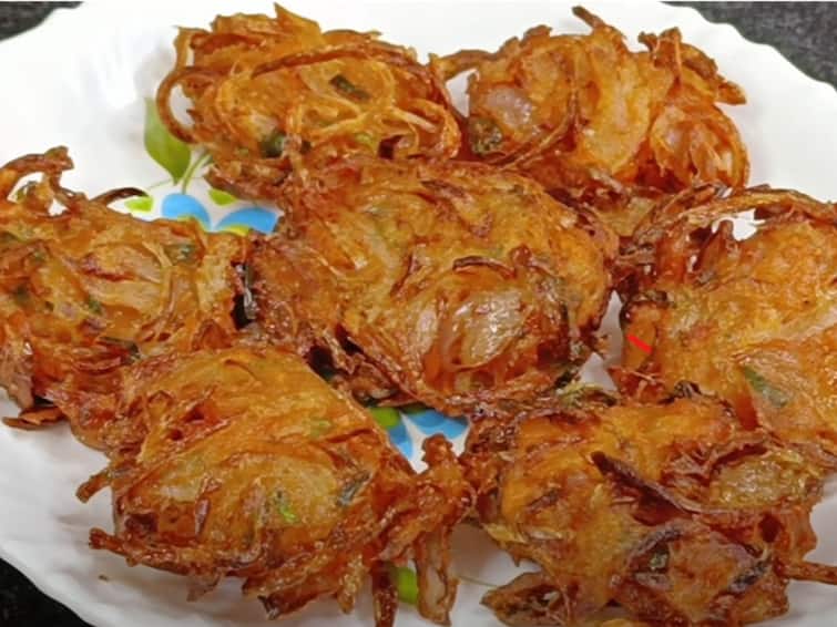 onion vada recipe vengaya vadai best evening snack recipe Onion Vada: மொறு மொறு வெங்காய வடை... இப்படி செய்தால் சுவை சூப்பரா இருக்கும்...
