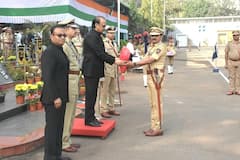 Republic Day 2024 : प्रजासत्ताक दिनानिमित्त उपमुख्यमंत्री अजित पवार यांच्याकडून राष्ट्रध्वजास मानवंदना